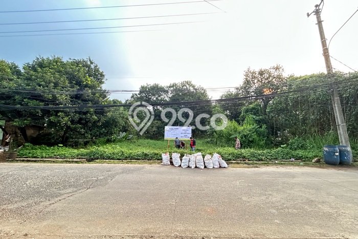 Lahan Kosong Dijual di Sawangan, Depok, Luas 2400m2 Area Strategis Lahan Kosong Dijual di Sawangan, Depok, Luas 2400m2 Area Strategis