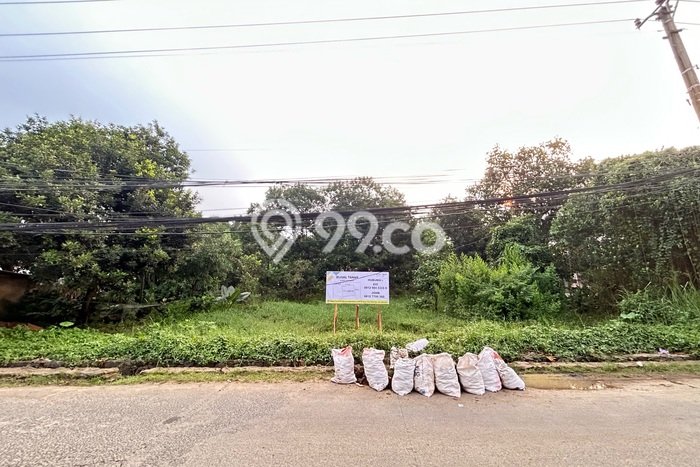 Lahan Kosong Dijual di Sawangan, Depok, Luas 2400m2 Area Strategis Lahan Kosong Dijual di Sawangan, Depok, Luas 2400m2 Area Strategis