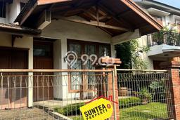 Jual Rumah Mewah Megah Dengan View Cantik di Lebak Bulus, Jakarta Selatan Jual Rumah Mewah Megah Dengan View Cantik di Lebak Bulus, Jakarta Selatan