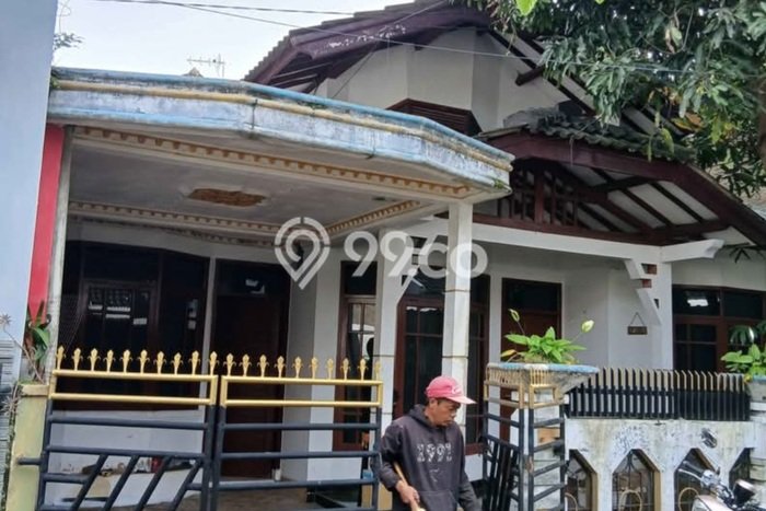 Rumah Modern 4 Kamar LT 120m2 di Bandung Barat Rumah Modern 4 Kamar LT 120m2 di Bandung Barat