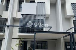 Rumah Bagus Siap Pakai Di BSD Luas 88m2 Lokasi Strategis Rumah Bagus Siap Pakai Di BSD Luas 88m2 Lokasi Strategis