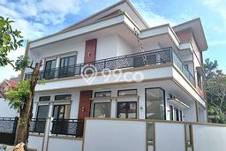 Jual Rumah Luas Elegan Dengan View Eksklusif di BSD Kencana Loka, Tangerang Jual Rumah Luas Elegan Dengan View Eksklusif di BSD Kencana Loka, Tangerang
