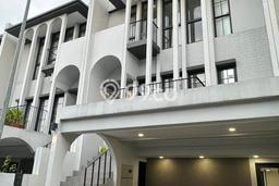 Jarang Ada! Rumah Kontrakan 4 Kamar Nyaman Siap Huni BSD Green Wich Jarang Ada! Rumah Kontrakan 4 Kamar Nyaman Siap Huni BSD Green Wich