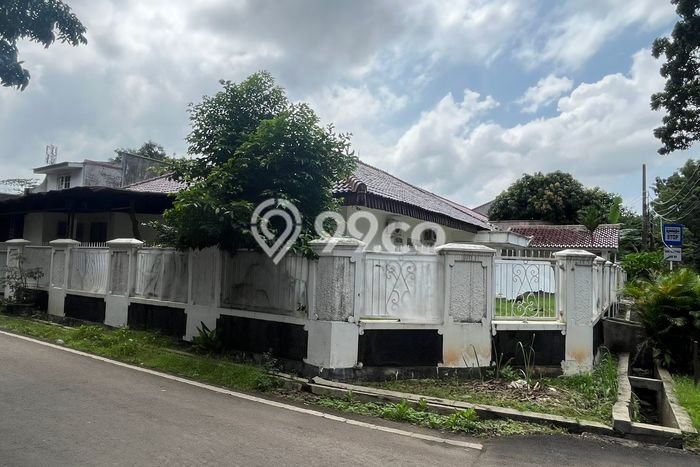 Siap Huni Rumah Mewah 0 Kamar di Duren Sawit Dekat ke Mana Pun Siap Huni Rumah Mewah 0 Kamar di Duren Sawit Dekat ke Mana Pun