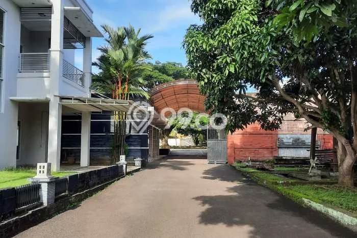 Lokasi Strategis! Dijual Pabrik Bisnis di Karangtengah, Cianjur Kondisi Baik Lokasi Strategis! Dijual Pabrik Bisnis di Karangtengah, Cianjur Kondisi Baik