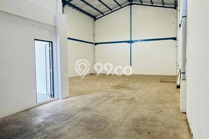 Unit Gudang disewakan di Sidoarjo Sidoarjo dengan LT 280m2 / LB 280m2 Unit Gudang disewakan di Sidoarjo Sidoarjo dengan LT 280m2 / LB 280m2