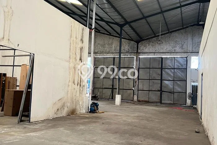 Gudang Dijual di Sidoarjo Sidoarjo dengan LB 720m2 Gudang Dijual di Sidoarjo Sidoarjo dengan LB 720m2
