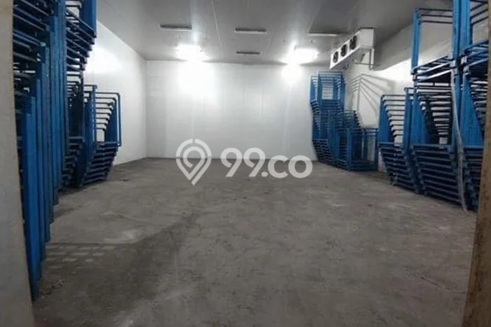 Unit Gudang Dijual di Sidoarjo Sidoarjo Luas Tanah 1230m2, Luas Bangunan 960m2 Unit Gudang Dijual di Sidoarjo Sidoarjo Luas Tanah 1230m2, Luas Bangunan 960m2