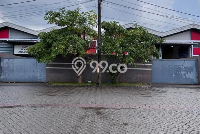 Unit Gudang Dijual di Sidoarjo Sidoarjo Luas Tanah 1000m2, Luas Bangunan 720m2 Unit Gudang Dijual di Sidoarjo Sidoarjo Luas Tanah 1000m2, Luas Bangunan 720m2