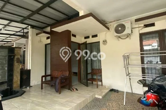 Hunian Nyaman Asri 2 KT Siap Pakai di Graha Raya Tangerang Selatan Hunian Nyaman Asri 2 KT Siap Pakai di Graha Raya Tangerang Selatan