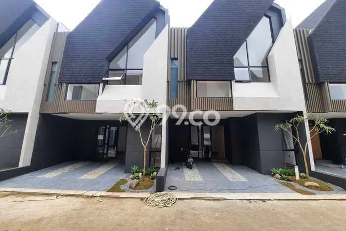 Rumah Luxury Modern Tanpa Renovasi di Rempoa Tangerang Selatan Rumah Luxury Modern Tanpa Renovasi di Rempoa Tangerang Selatan