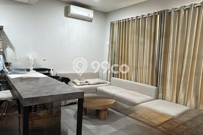 Dijual Rumah 3 Kamar Lokasi Strategis Nyaman dan Strategis di BSD Dijual Rumah 3 Kamar Lokasi Strategis Nyaman dan Strategis di BSD