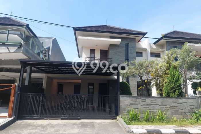 Disewakan! Rumah 4 Kamar Tidur &
4 Kamar Mandi di Bandung Kota, Bandung Disewakan! Rumah 4 Kamar Tidur &
4 Kamar Mandi di Bandung Kota, Bandung