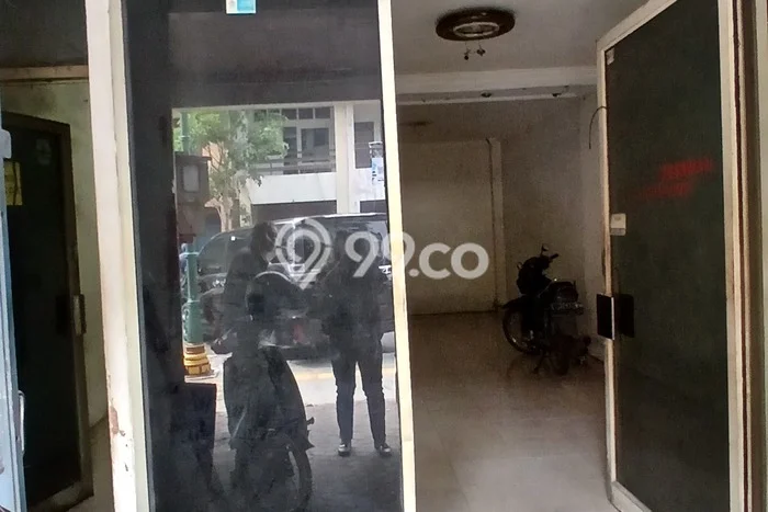 Unit Komersial Disewakan di Surabaya Kawasan Strategis Harga Kompetitif Unit Komersial Disewakan di Surabaya Kawasan Strategis Harga Kompetitif
