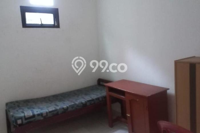 Dijual Rumah Kost di Bintaro, Tangerang Selatan, 22 KT, 6 KM, Bangunan 250m2 Dijual Rumah Kost di Bintaro, Tangerang Selatan, 22 KT, 6 KM, Bangunan 250m2
