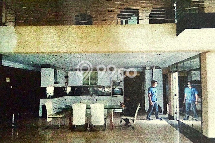 Dijual Apartemen Luxury di Menteng Dalam 4 Kamar & 2 Kamar Mandi Dijual Apartemen Luxury di Menteng Dalam 4 Kamar & 2 Kamar Mandi