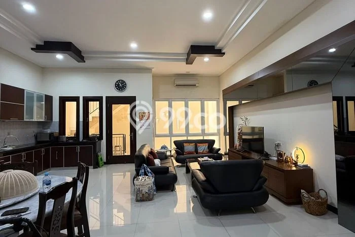 Rumah Elit Modern Siap Huni di Pantai Indah Kapuk Jakarta Utara Rumah Elit Modern Siap Huni di Pantai Indah Kapuk Jakarta Utara