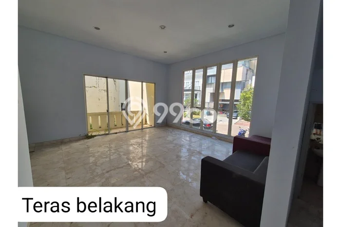 Dijual Rumah Mewah Elegan Dengan View Cantik di Pantai Indah Kapuk, Jakarta Utara Dijual Rumah Mewah Elegan Dengan View Cantik di Pantai Indah Kapuk, Jakarta Utara