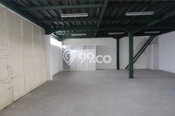 Gudang Dijual di Bandung LT 450m2 & LB 600m2 Lokasi Terbaik! Gudang Dijual di Bandung LT 450m2 & LB 600m2 Lokasi Terbaik!