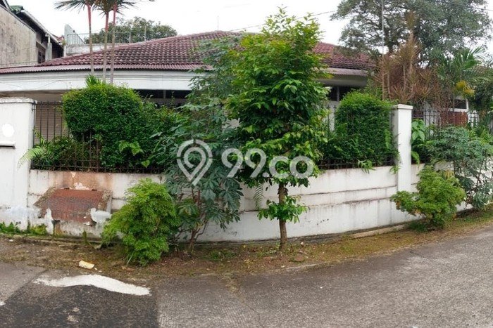 Rumah Mewah LB 240m2 Siap Pakai Desain Elegan di Pangkalan Jati, Depok Rumah Mewah LB 240m2 Siap Pakai Desain Elegan di Pangkalan Jati, Depok