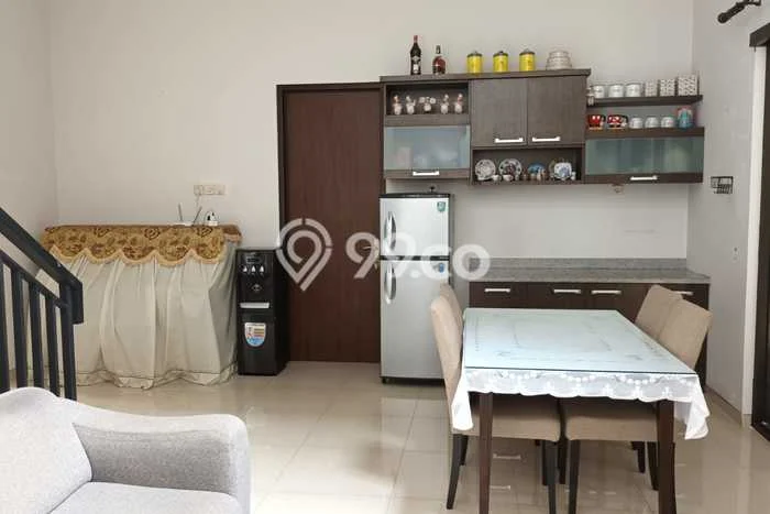 Jual Rumah Strategis Bagus Punya 4 KT di Tenggilis Mejoyo Surabaya SHM Jual Rumah Strategis Bagus Punya 4 KT di Tenggilis Mejoyo Surabaya SHM