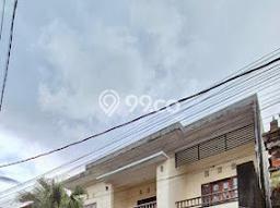 Ready to Use! Premium House LT 200m2 Desain Elegan di Dalung Ready to Use! Premium House LT 200m2 Desain Elegan di Dalung