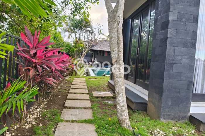 Vila Strategis di , Ukuran 560m2m², Kawasan Asri dan aman Vila Strategis di , Ukuran 560m2m², Kawasan Asri dan aman