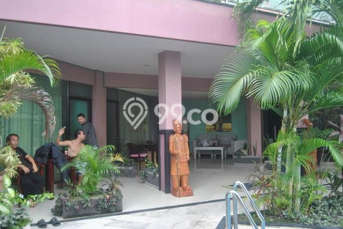 Vila di Kuta, Ukuran 590m2m², Ideal untuk hunian keluarga Vila di Kuta, Ukuran 590m2m², Ideal untuk hunian keluarga