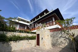 Vila di , Ukuran 450m2m², Ideal untuk beragam keperluan Vila di , Ukuran 450m2m², Ideal untuk beragam keperluan