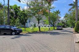 Jarang Ada! Tanah di Wiyung Punya Luas 433m2 - Jarang Ada! Tanah di Wiyung Punya Luas 433m2 -