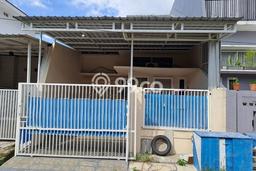 Rumah Luas Asri 2 KT Siap Pakai di Pondok Tjandra Sidoarjo Rumah Luas Asri 2 KT Siap Pakai di Pondok Tjandra Sidoarjo