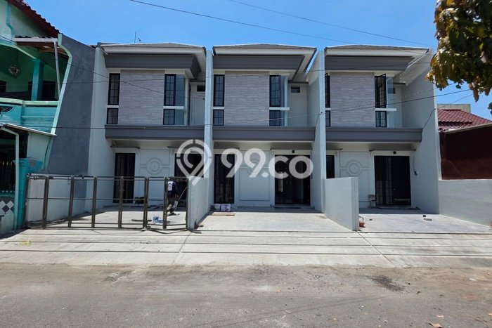 Dijual Rumah Minimalis Bagus Punya 4 KT di Rungkut Surabaya SHM Dijual Rumah Minimalis Bagus Punya 4 KT di Rungkut Surabaya SHM