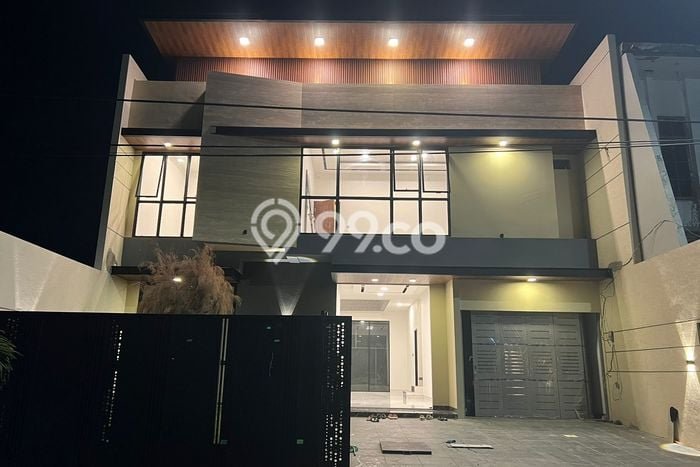 Dijual Rumah Luas Megah Dengan View Eksklusif di kertajaya, Surabaya Dijual Rumah Luas Megah Dengan View Eksklusif di kertajaya, Surabaya