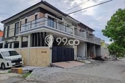 Rumah Modern Cantik 4 Kamar Siap Huni di Wonocolo Rumah Modern Cantik 4 Kamar Siap Huni di Wonocolo