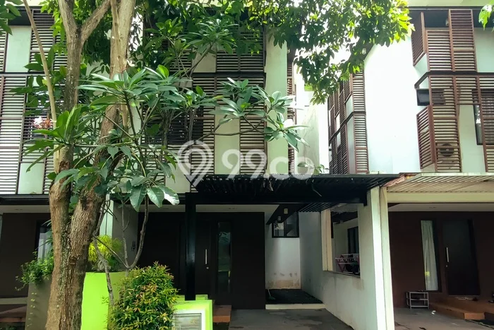 Dijual Hunian Rumah Terawat 4 KT di BSD Green Wich, Tangerang Dijual Hunian Rumah Terawat 4 KT di BSD Green Wich, Tangerang