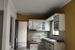 Disewakan Segera Rumah Kondisi Baik di Kawasan BSD, Tangerang Selatan Disewakan Segera Rumah Kondisi Baik di Kawasan BSD, Tangerang Selatan