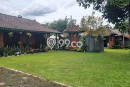 Tersedia Vila Kawasan Turi, Luas 1019m2m², Lingkungan nyaman untuk keluarga Tersedia Vila Kawasan Turi, Luas 1019m2m², Lingkungan nyaman untuk keluarga