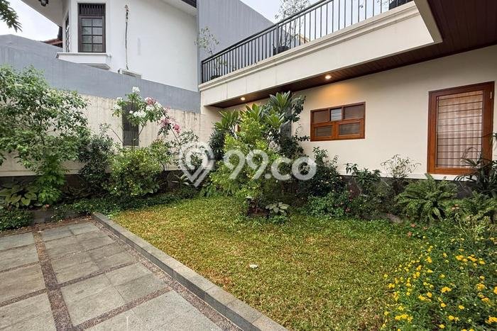Jual Rumah Luas Elegan Dengan View Eksklusif di Ampera, Jakarta Selatan Jual Rumah Luas Elegan Dengan View Eksklusif di Ampera, Jakarta Selatan