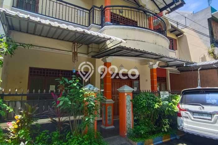 Dijual Cepat Rumah Bagus Siap Huni LB 199m2 di Waru, Sidoarjo Dijual Cepat Rumah Bagus Siap Huni LB 199m2 di Waru, Sidoarjo