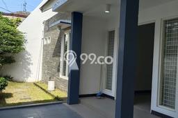 Lokasi strategis! Rumah siap pakai dikontrakkan di Sidoarjo LB 200m2 Lokasi strategis! Rumah siap pakai dikontrakkan di Sidoarjo LB 200m2