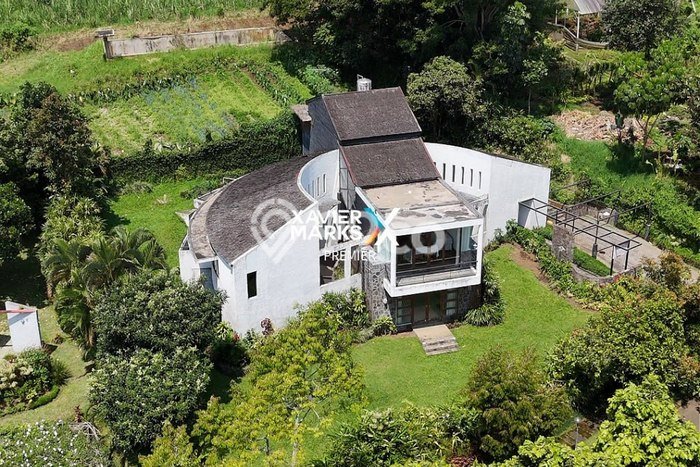 Vila Kawasan , Luas 1062m2m², Cocok untuk beragam keperluan Vila Kawasan , Luas 1062m2m², Cocok untuk beragam keperluan