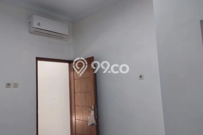 Dijual Cepat Rumah Bagus Siap Huni LB 100m2 di Kemayoran, Jakarta Pusat Dijual Cepat Rumah Bagus Siap Huni LB 100m2 di Kemayoran, Jakarta Pusat