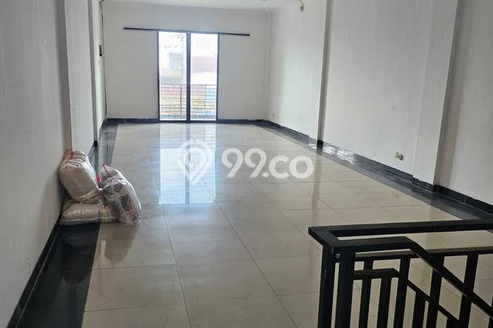 Ruko Bagus Dijual di Jombang Tangerang Strategis Cocok untuk Kembangkan Bisnis Ruko Bagus Dijual di Jombang Tangerang Strategis Cocok untuk Kembangkan Bisnis