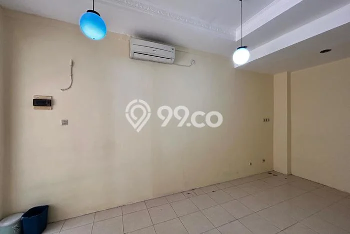 Unit Ruko Disewakan di Bintaro di Area Ramai & Strategis Unit Ruko Disewakan di Bintaro di Area Ramai & Strategis