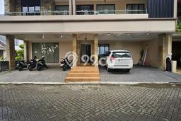 Rumah Elit LB 360m2 Siap Pakai Desain Elegan di Graha Raya Bintaro, Tangerang Selatan Rumah Elit LB 360m2 Siap Pakai Desain Elegan di Graha Raya Bintaro, Tangerang Selatan