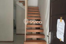 Rumah Elit Modern Tanpa Renovasi di Bintaro Tangerang Selatan Rumah Elit Modern Tanpa Renovasi di Bintaro Tangerang Selatan