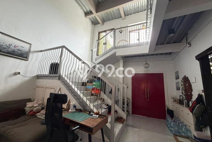 Rumah Luxury Modern Siap Huni di BSD Tangerang Rumah Luxury Modern Siap Huni di BSD Tangerang