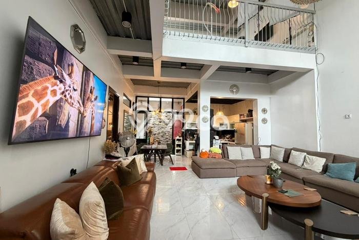 Rumah Luxury Modern Siap Huni di BSD Tangerang Rumah Luxury Modern Siap Huni di BSD Tangerang