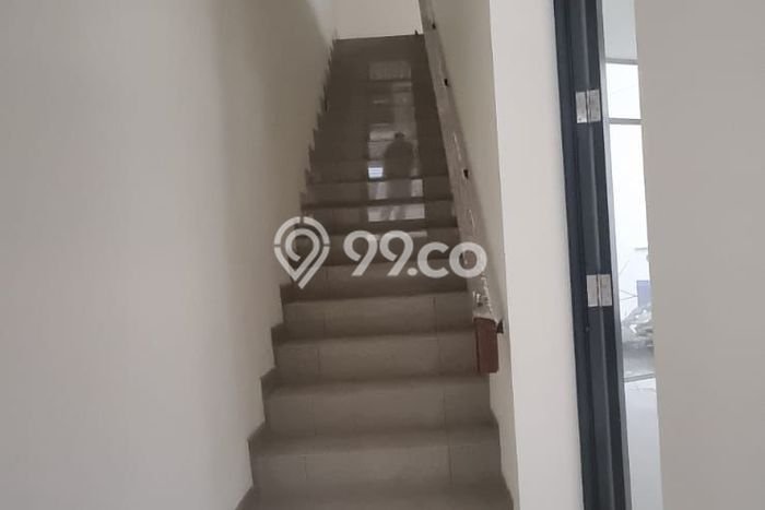 Unit Ruko Dijual di Tangerang LT 50m2 & LB 100m2 Unit Ruko Dijual di Tangerang LT 50m2 & LB 100m2