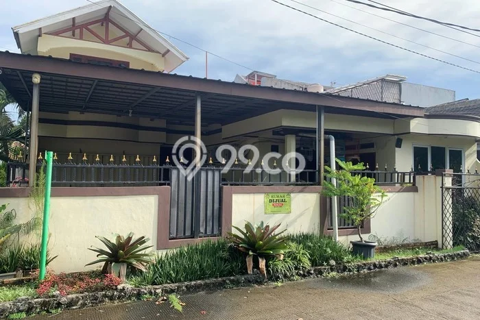 Dijual Cepat Rumah Bagus Siap Huni LB 215m2 di Bekasi Utara, Bekasi Dijual Cepat Rumah Bagus Siap Huni LB 215m2 di Bekasi Utara, Bekasi